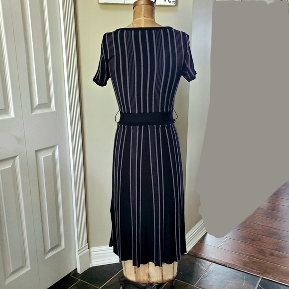 Black & Gray striped knit dress, size Small - Picture 5 of 6